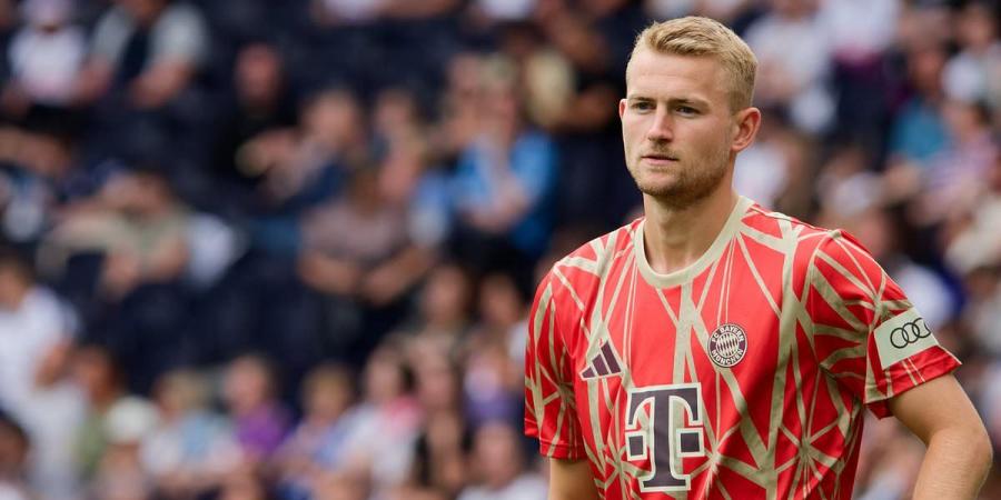 When must Premier League clubs register their signings to be eligible to play this weekend as Manchester United look to finalise £43m double swoop for Bayern Munich's Matthijs de Ligt and Noussair Mazraoui