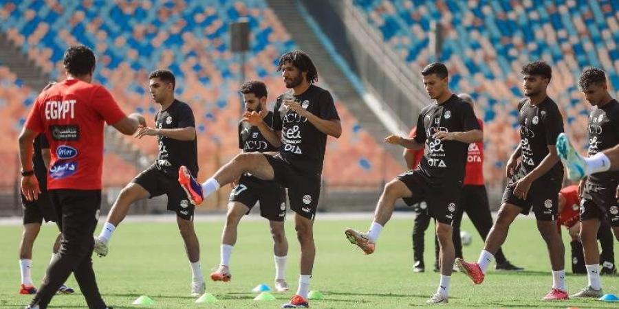 منتخب مصر يواصل تدريباته الجماعية.. ويتوجه إلى بوتسوانا غدًا بطائرة خاصة "صور"