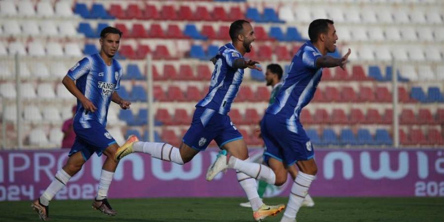 البطولة الاحترافية/ اتحاد طنجة يتغلب على الرجاء الرياضي (3-1)