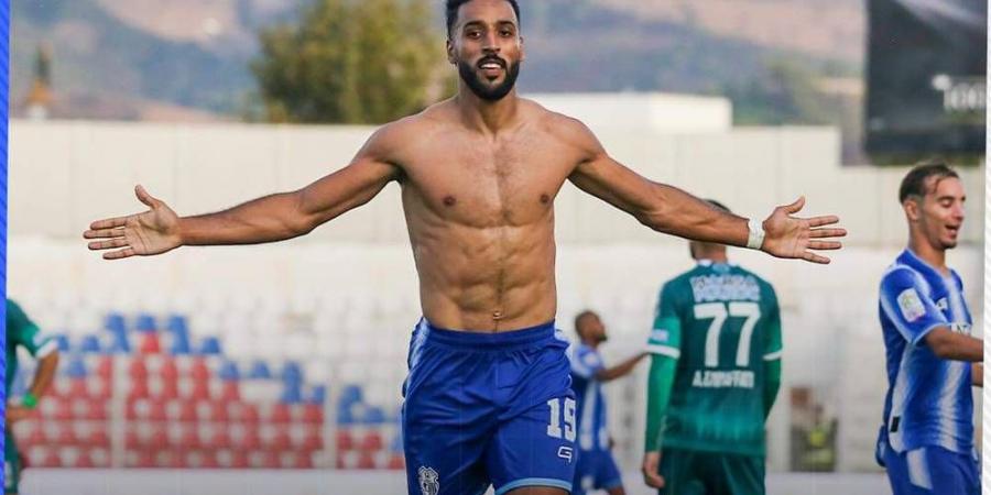 البطولة الاحترافية/ اتحاد طنجة ينهي الشوط الأول متقدما على الرجاء (3-0)