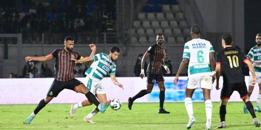 البطولة الاحترافية/ التعادل يحسم "الكلاسيكو" بين الرجاء الرياضي والجيش الملكي (0-0) ورحيمي يهدر ركلة جزاء في آخر الدقائق