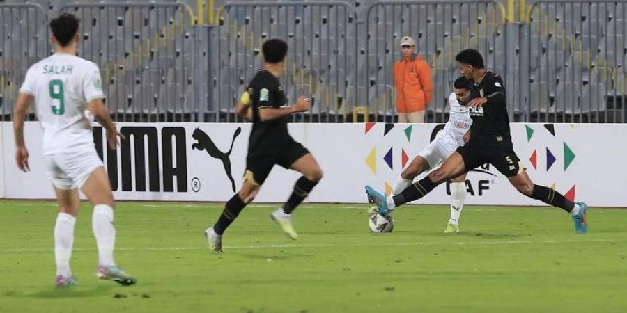 التعادل السلبي يسيطر على مباراة الزمالك والمصري في الكونفدرالية