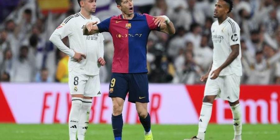 موعد مباراة ريال مدريد ضد برشلونة في نهائي السوبر الإسباني والقنوات الناقلة