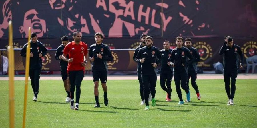 الأهلي يواصل تدريباته استعدادًا لمواجهة الزمالك بقمة دوري نايل