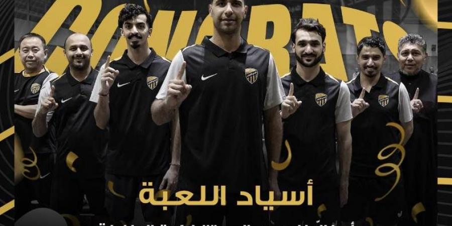 عمر عصر يتوج بلقب الدوري السعودي لتنس الطاولة مع اتحاد جدة