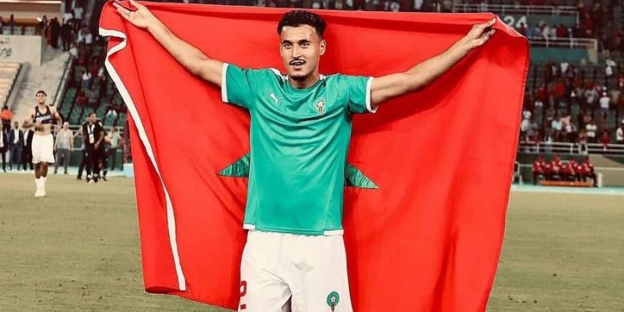 الهيلالي: "المنتخب المغربي يضم اثنين من أفضل الأظهرة في العالم.. فليجربوني كقلب دفاع أو جناح"