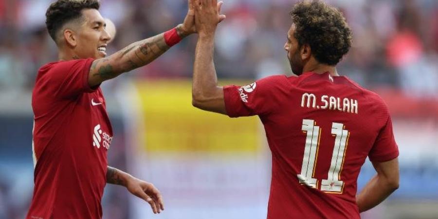 فيرمينو يوجه رسالة خاصة لـ محمد صلاح عقب التتويج بدوري أبطال آسيا