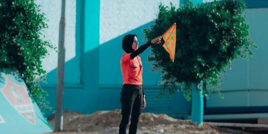 ميادة رضوان تدير مباراة دجلة والبنك ويعاونها نورهان هديه وأسيل محمد