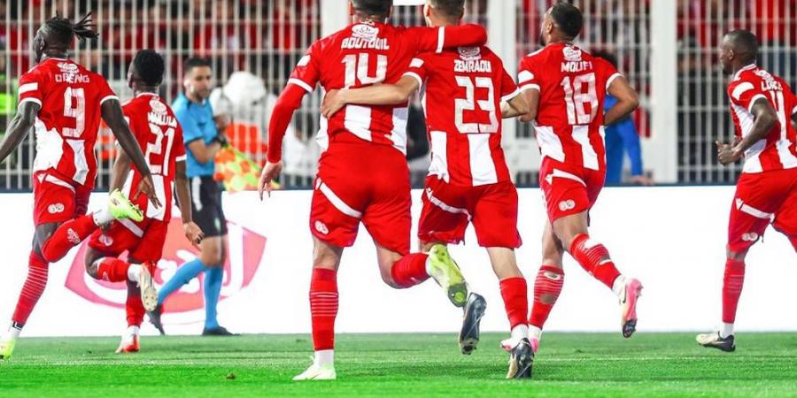 لاعبو الوداد عن مواجهة مانشستر سيتي: "نحن جاهزون لهذه المعركة وسنقاتل على قميص الفريق"