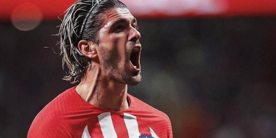 أتلتيكو مدريد يحدد سعر دي بول