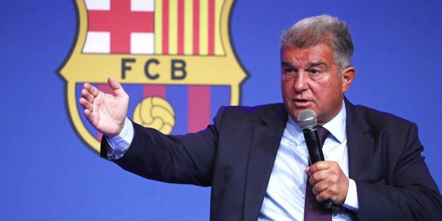 شرح "قاعدة 1:1" التي تقيّد تعاقدات أندية الدوري الإسباني
