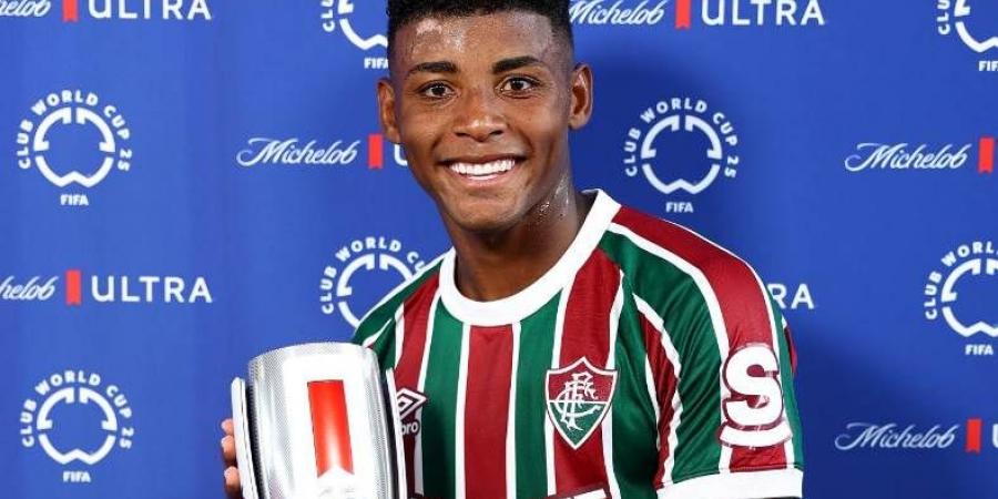 هيركوليس يقود فلومينينسي لإقصاء الهلال ويتوج بجائزة الأفضل