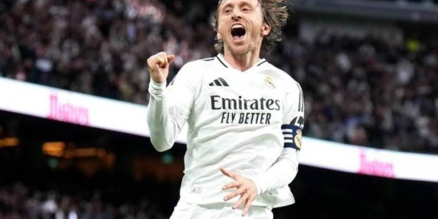 لماذا تواجد جون تيري أسطورة تشيلسي في وصول مودريتش إلى ميلان؟