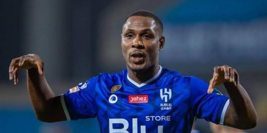 إيغالو يقدم نصيحة إلى أوسيمين بشأن عرض الهلال