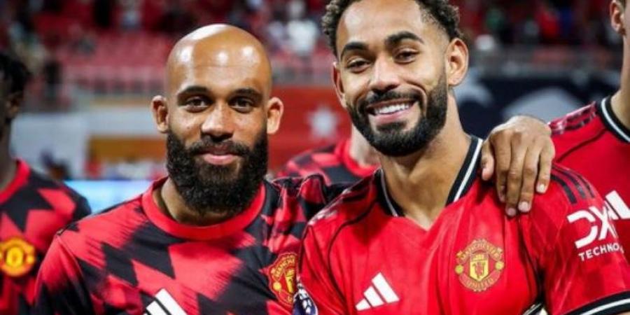 مبيومو يخطف الأنظار بالظهور الأول مع يونايتد رغم التعادل مع إيفرتون