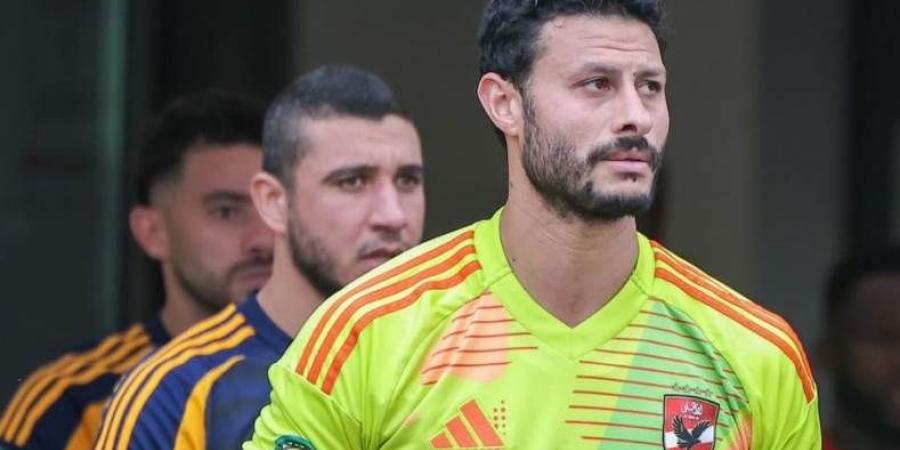 وفاة والد محمد الشناوي حارس الأهلي