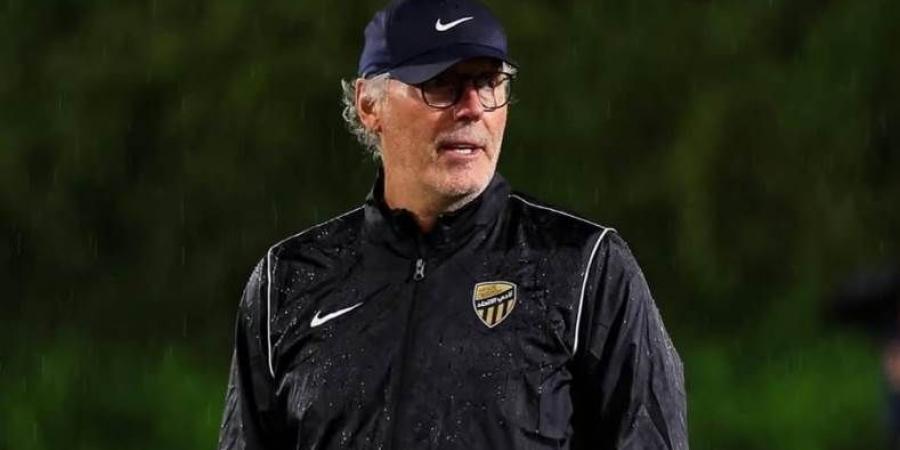 اتحاد جدة يحسم موقفه من رحيل لوران بلان