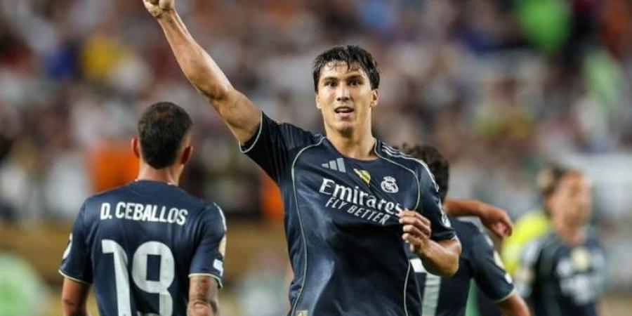 ريال مدريد يترقب قرعة دوري أبطال أوروبا.. احتمالات لا تنتهي في النظام الجديد