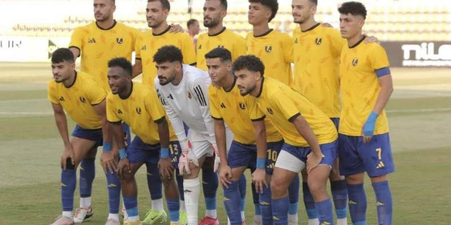 شوبير يكشف سبب "غريب" يؤجل سفر الإسماعيلي لمواجهة إنبي في الدوري
