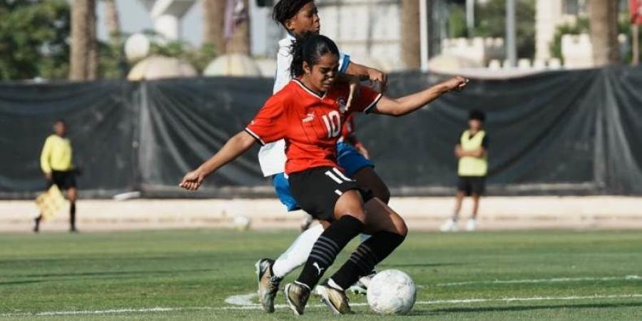منتخب مصر للكرة النسائية يهزم غينيا ويتأهل للدور الثالث من تصفيات كأس العالم