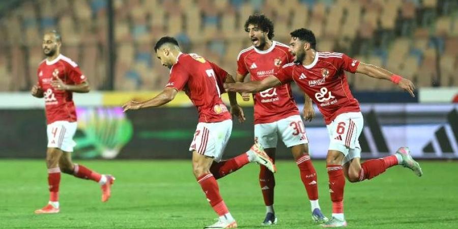 عقوبات القمة .. إيقاف تريزيجيه وعبد الله السعيد