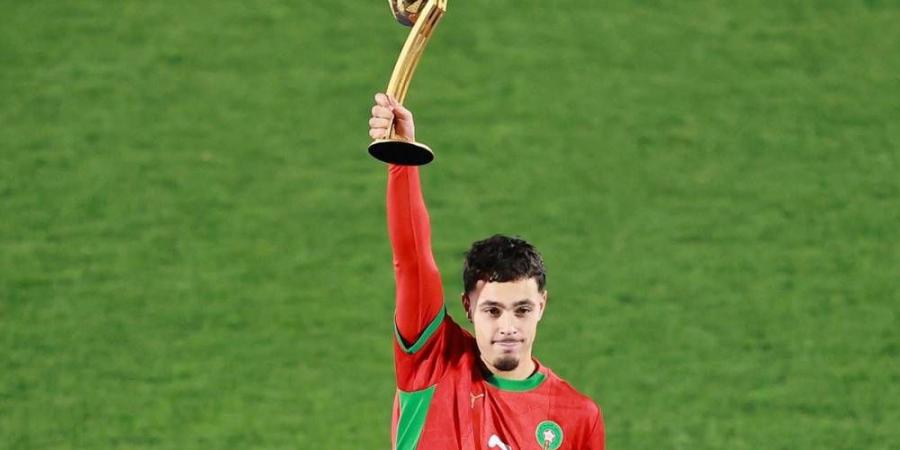 "يستحقها بجدارة".. معما يفوز بجائزة أفضل لاعب في كأس العالم للشباب