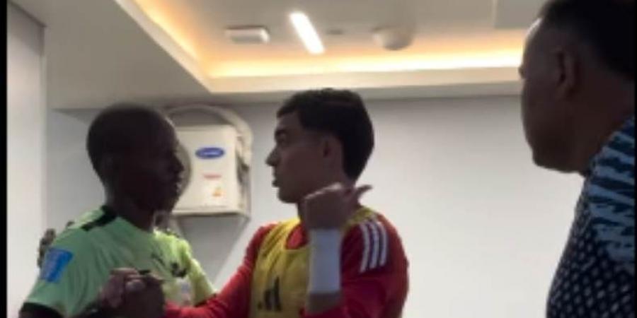 زيزو وبن شرقي يناقشان حكم مباراة إيجل نوار بشأن طرد جراديشار "فيديو"