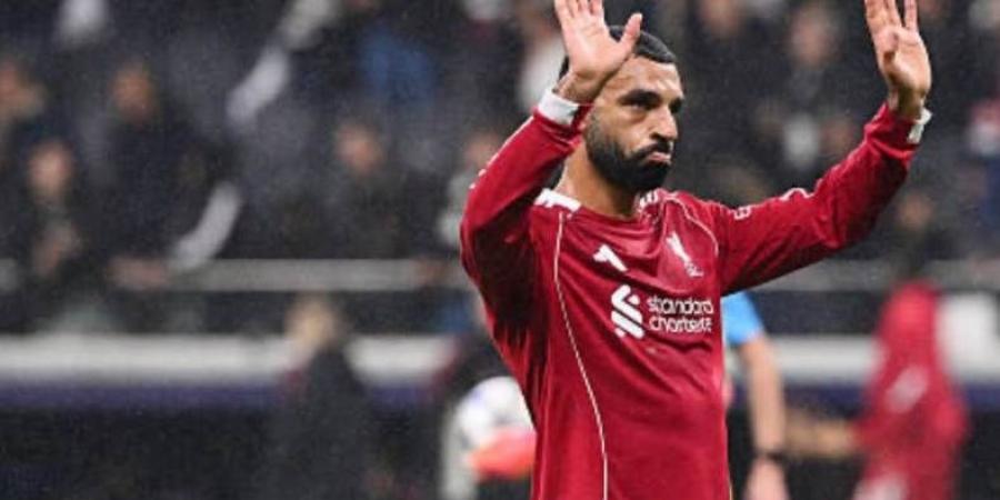 التقارير تكشف.. لماذا تعمد أرني سلوت وضع صلاح على دكة ليفربول؟