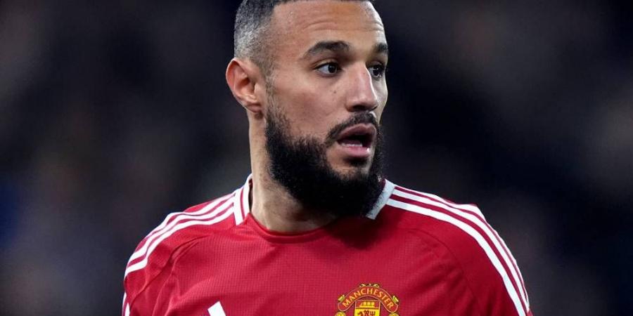 مزراوي خارج التشكيلة الأساسية لمانشستر يونايتد للمرة الثالثة تواليًا وتساؤلات حول وضعه قبل أقل من شهرين على "كان 2025"