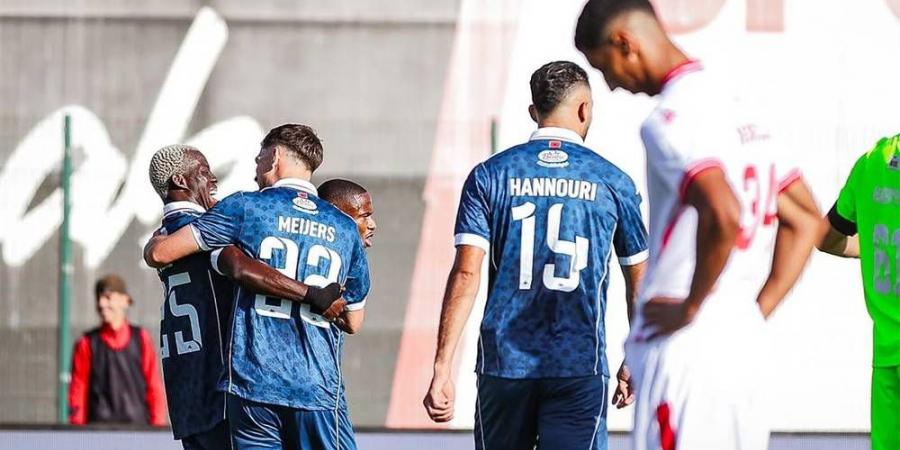 الوداد الرياضي يرتقي إلى صدارة البطولة الاحترافية بعد فوزه على حسنية أكادير (1-2)