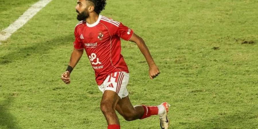 الشحات: لاعبو الأهلي على قدر المسئولية.. والجماهير تستحق لقب السوبر