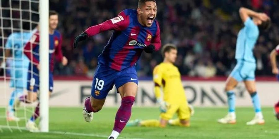 انتقادات ثم أرباح.. كيف تحولت صفقة فيتور روكي إلى مكسب لبرشلونة؟