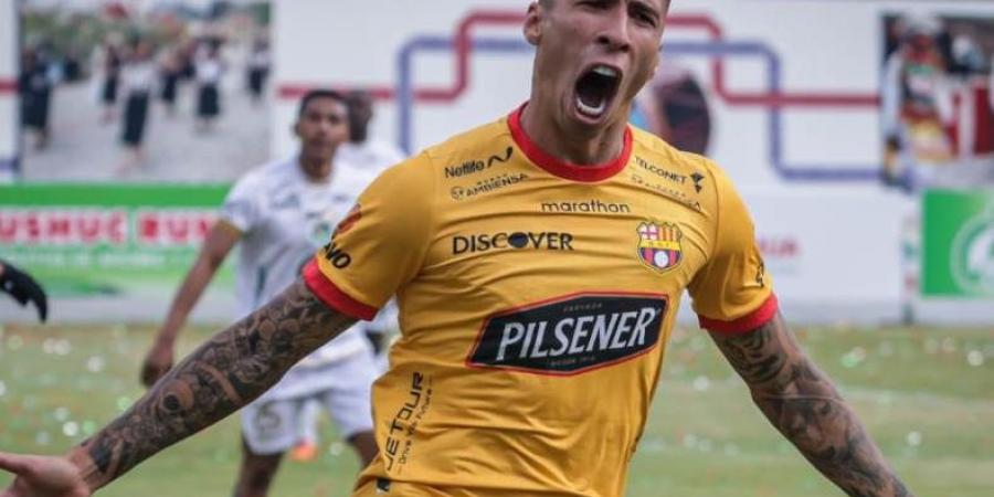 وكيل رودريجيز يكشف لـ"كورة بلس" حقيقة اهتمام الأهلي بالمهاجم الأوروجوياني