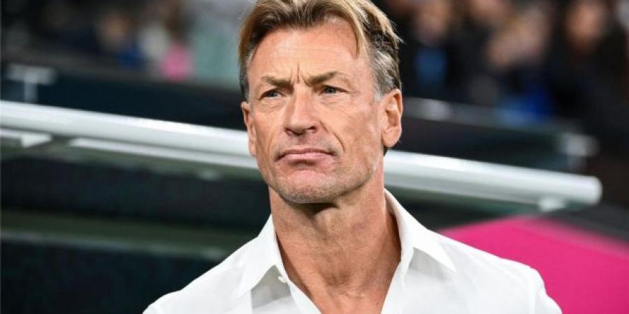 رينارد يعلن تشكيلة السعودية لمواجهة الجزائر