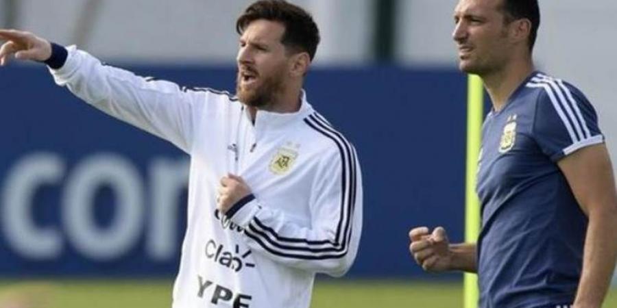 رئيس الاتحاد الأرجنتيني لكرة القدم يحسم مستقبل مدرب التانجو