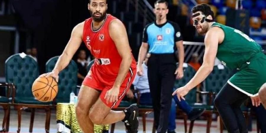 محاولات لبدء مباراة الأهلي والاتحاد في إياب نهائي الدوري المرتبط لكرة السلة