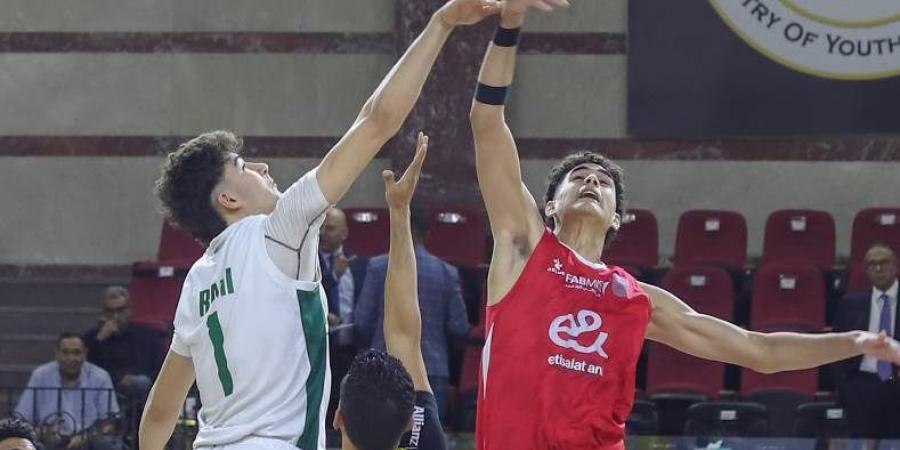 اتحاد السلة يعلن تتويج الأهلي بدوري المرتبط عقب انسحاب الاتحاد السكندري