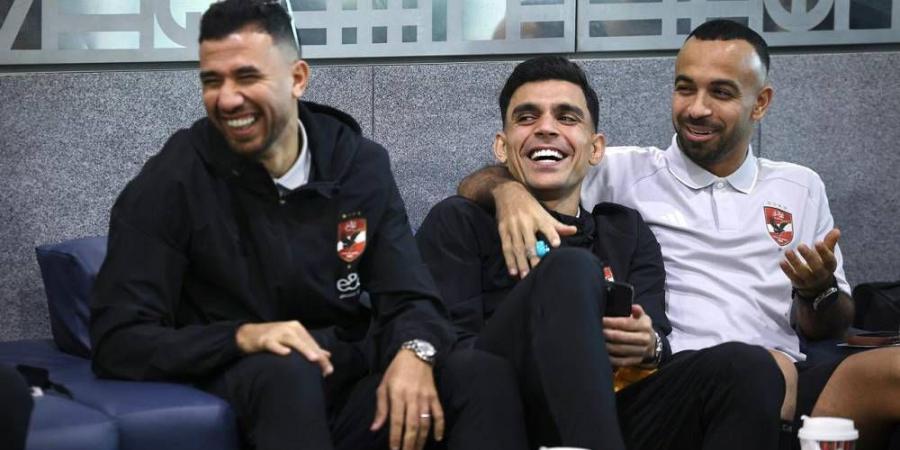 بقائمة تضم 22 لاعبا من بينهم داري وبنشرقي.. بعثة الأهلي تغادر مصر صوب المغرب تأهبا لملاقاة الجيش الملكي