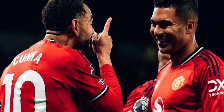 مانشستر يونايتد يعلن تشكيلته لمواجهة كريستال بالاس.. ثلاثي هجومي