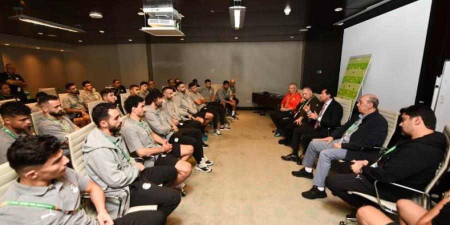 وزير الرياضة وأبوريدة يدعمان منتخب مصر قبل مواجهة الكويت في افتتاح كأس العرب