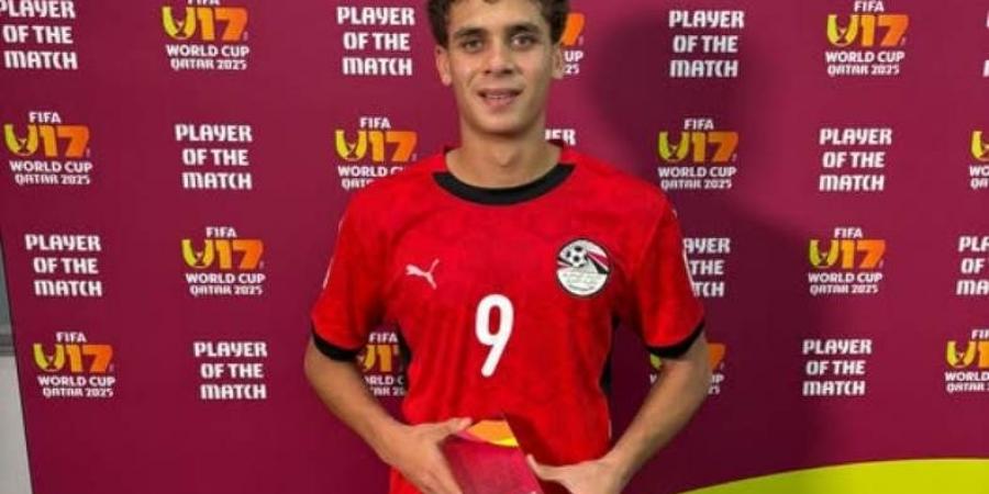 سبورت: الأهلي يريد أن يكون انتقال عبد الكريم لـ برشلونة مثل صفقة بيدري