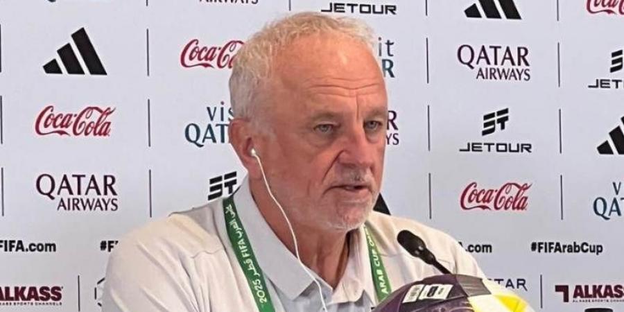 مدرب العراق يتوقع مواجهة صعبة أمام الأردن ويؤكد: هدفنا المونديال بعد 40 عامًا