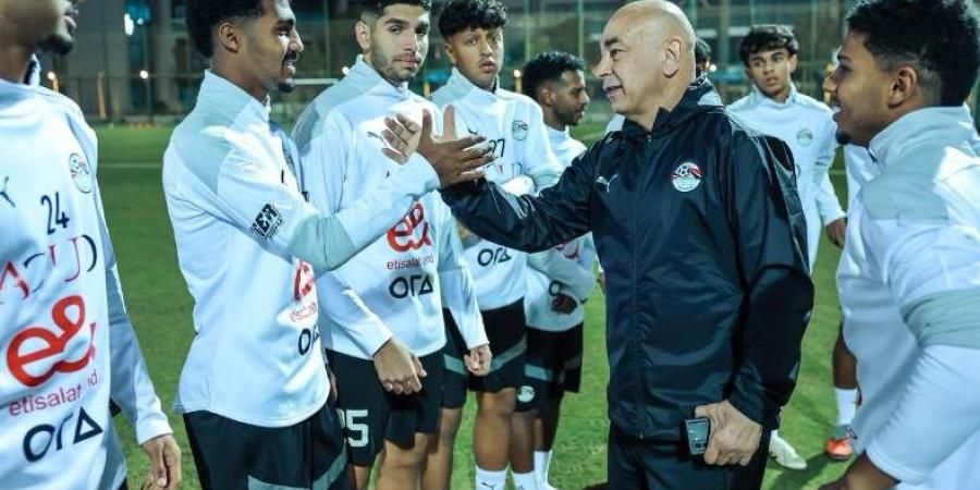 حسام حسن وإبراهيم حسن يزوران معسكر منتخب مصر مواليد 2007