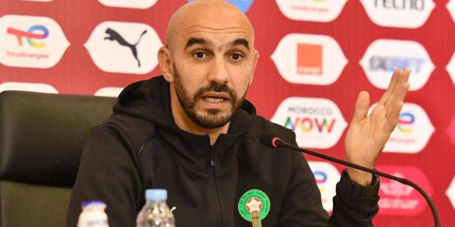 الركراكي: "لا أشعر بأي ضغط.. في 2022 جا وَاحد حمْق فْحالِي وقَاليهُم إلى دْرتُو النِّية نقدرُو ندِّيوْ شي حاجة"