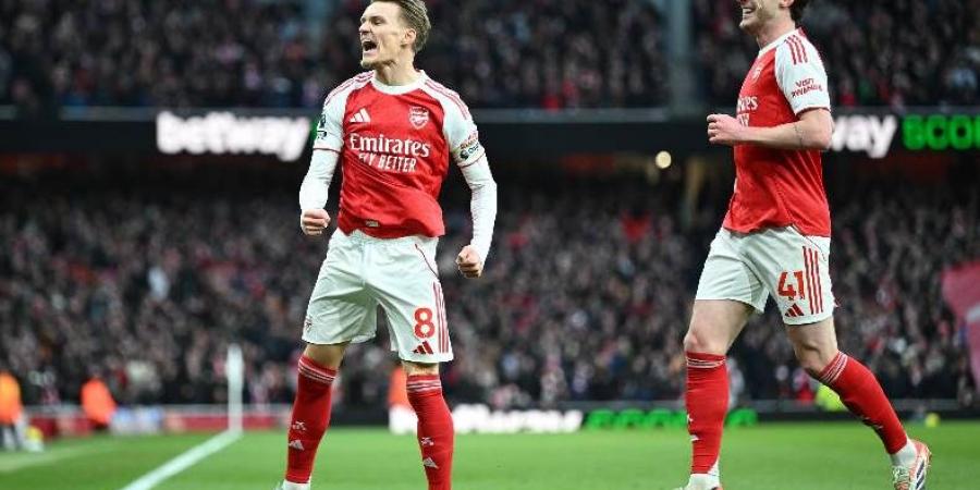 أرسنال يسترد الصدارة مجددًا بعد الفوز على برايتون