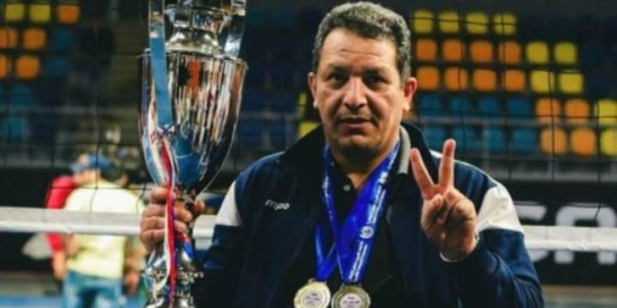 أشرف رشاد مديرًا فنيًا لطائرة نادي الشمس