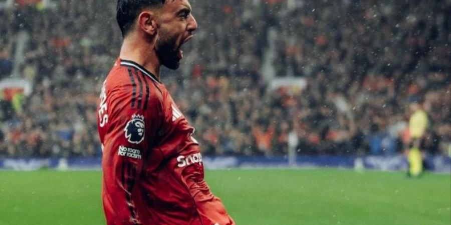 مانشستر يونايتد يفتح الباب لرحيل برونو فيرنانديز ويترقب عروض يناير