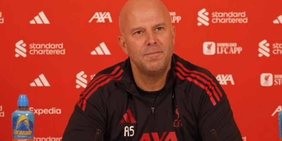 سلوت يوضح موقف إيكتيكي قبل لقاء آرسنال ويؤكد: يمكننا الفوز باللقب حتى بأسوأ حالاتنا