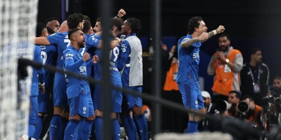 الهلال يقلب الطاولة على النصر بثلاثية في ديربي الرياض 