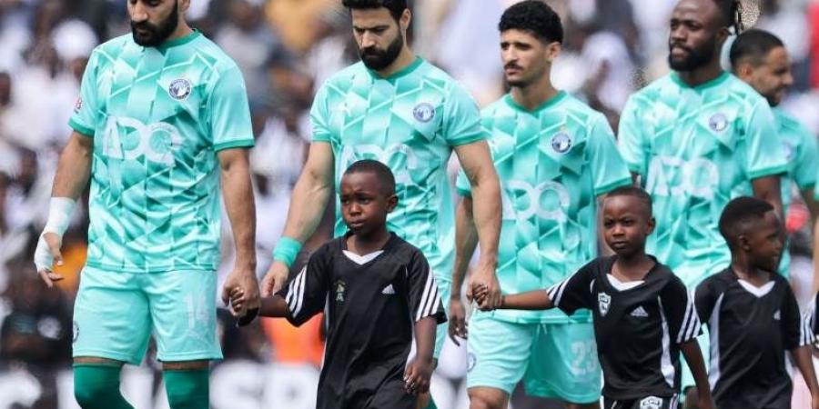 الكشف عن موعد وحكام مباراة بيراميدز ونهضة بركان في دوري أبطال أفريقيا